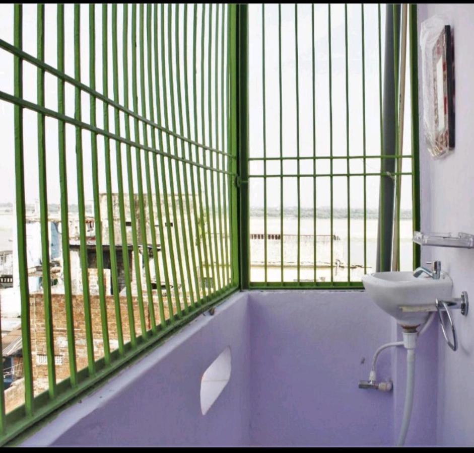 Monalisa Hostel Varanasi Dış mekan fotoğraf