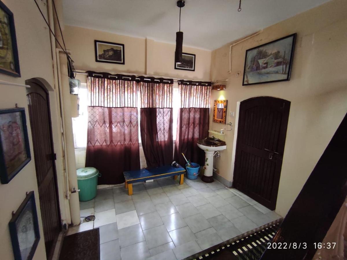 Monalisa Hostel Varanasi Dış mekan fotoğraf